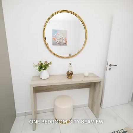 Lazuli Seaview 2bdr Διαμέρισμα Λάρνακα