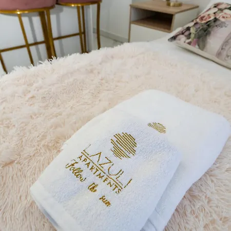 Lazuli Seaview 2bdr Apartament *