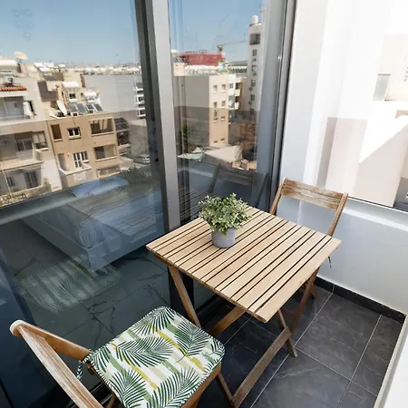 Lazuli Seaview 2bdr Larnaca