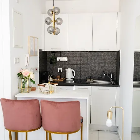 Lazuli Seaview 2bdr Larnaca