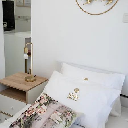 Lazuli Seaview 2bdr Apartament