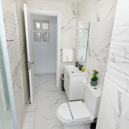 Lazuli Seaview 2bdr *