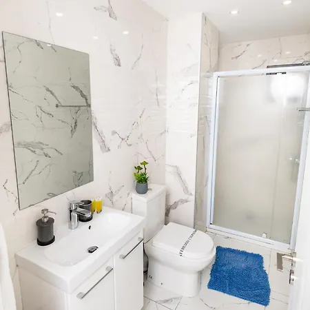 Lazuli Seaview 2bdr Λάρνακα