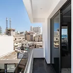 Lazuli Seaview 2bdr *