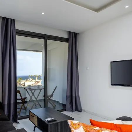 Lazuli Seaview 2bdr Apartment