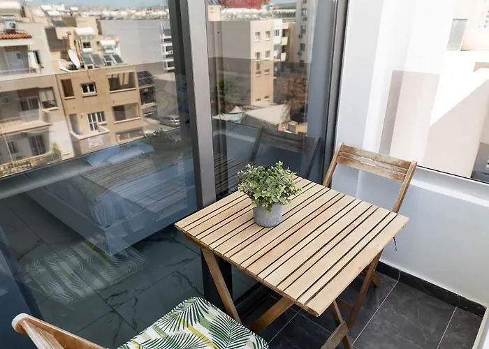 Lazuli Seaview 2bdr ラルナカ