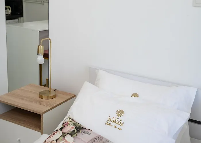 Lazuli Seaview 2bdr アパート