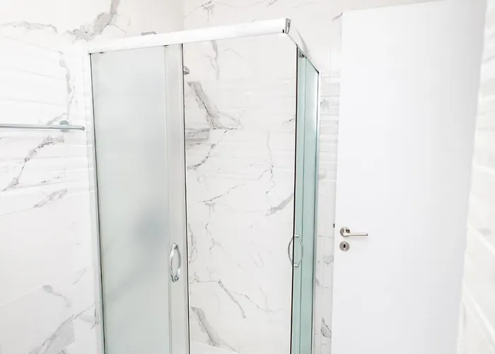 Lazuli Seaview 2bdr アパート *