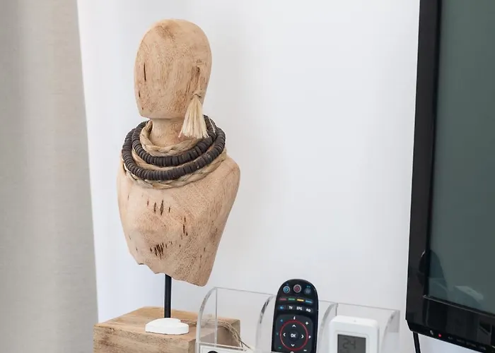 Lazuli Seaview 2bdr * ラルナカ