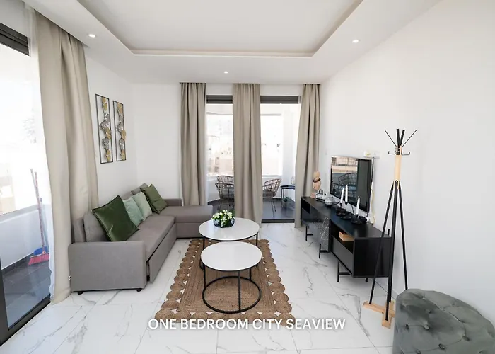 Lazuli Seaview 2bdr ラルナカ