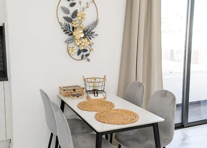 Lazuli Seaview 2bdr アパート *