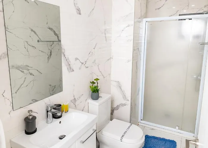 Lazuli Seaview 2bdr ラルナカ