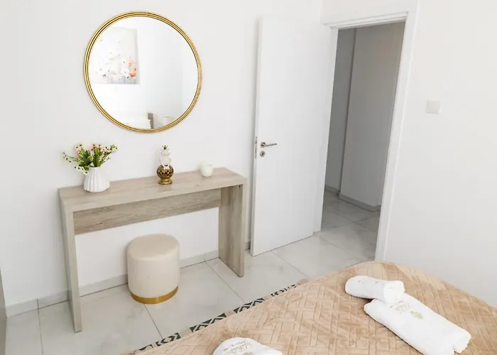 Lazuli Seaview 2bdr Lägenhet Larnaca