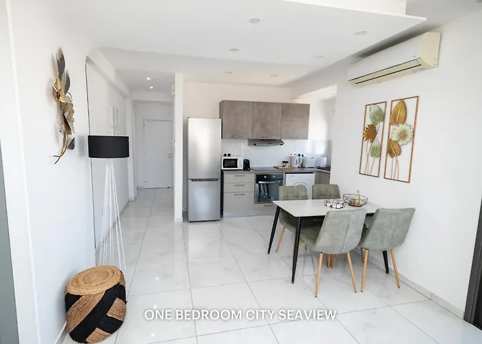 Lazuli Seaview 2bdr *