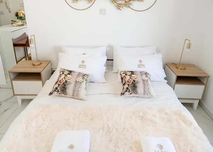 Lägenhet Lazuli Seaview 2bdr *