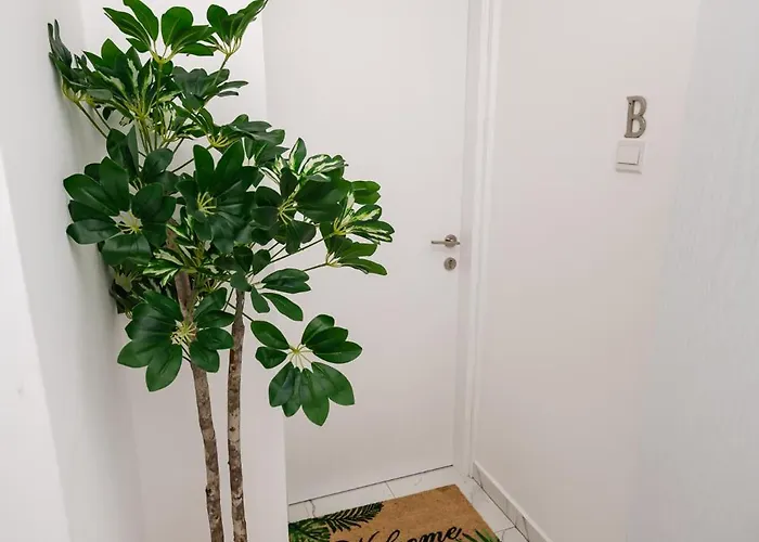 Lazuli Seaview 2bdr Larnaca