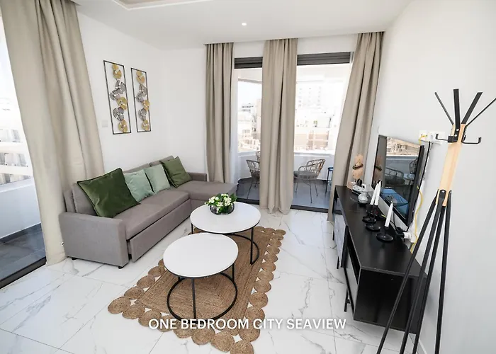 Lägenhet Lazuli Seaview 2bdr *